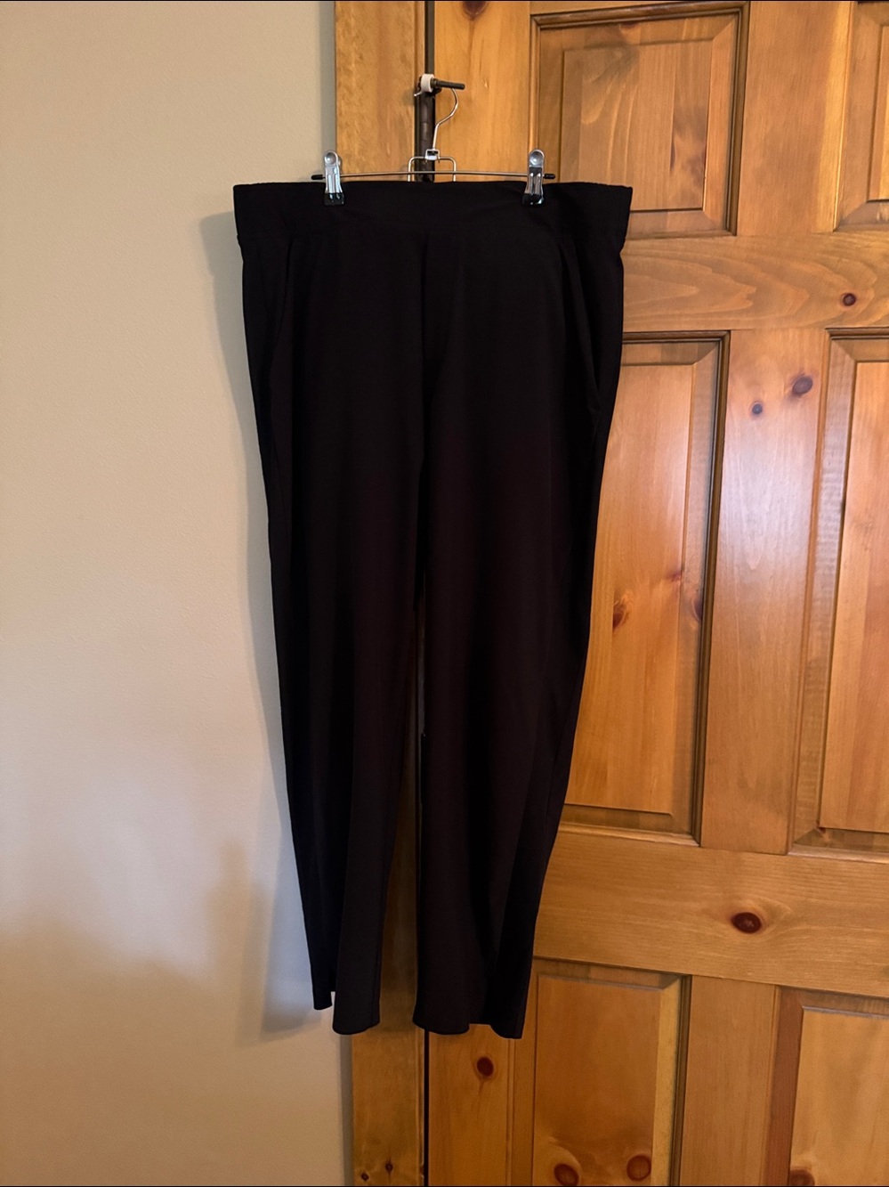 Athleta Black Cropped Ankle Pants